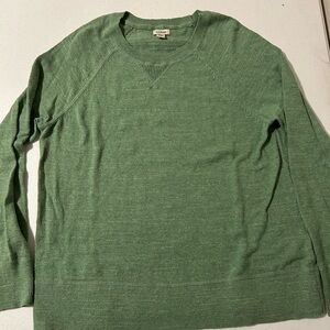 L.L. Bean women’s Green Crewneck Sweater size M